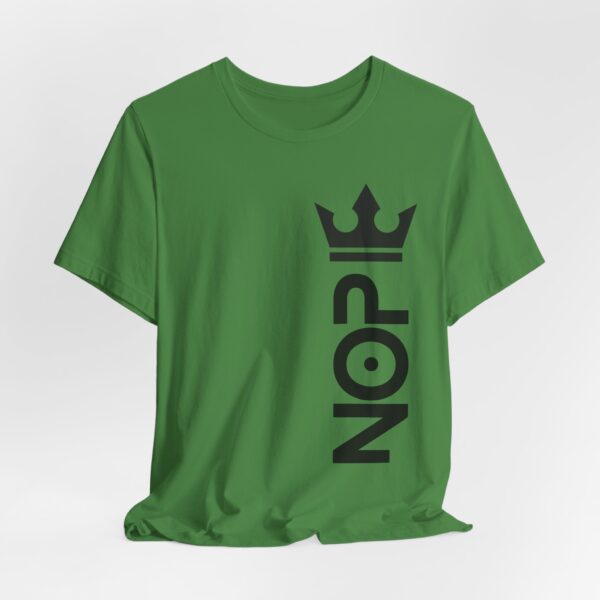 Unisex Jersey Tee with Crown Design, No Kings in America T-Shirt – A Bold Statement of Patriotism and Freedom - Image 8