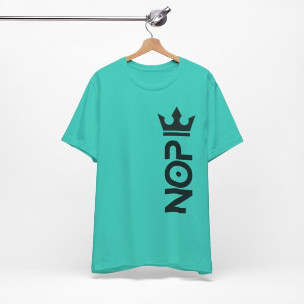 Unisex Jersey Tee with Crown Design, No Kings in America T-Shirt – A Bold Statement of Patriotism and Freedom - Image 11